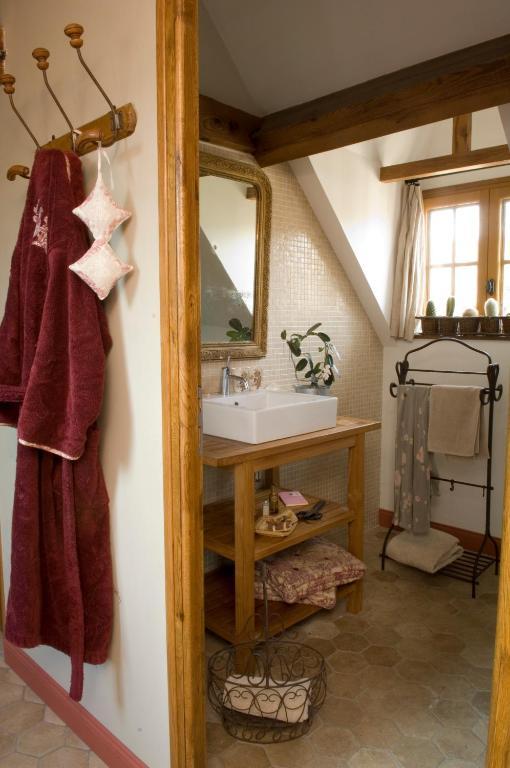 Chambres D'Hotes La Levriere Saint-Denis-le-Ferment Стая снимка